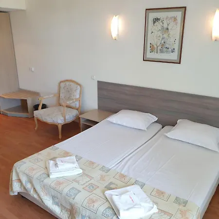 ゲストハウス Room In Guest Room サニービーチ
